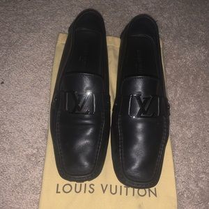 Louis Vuitton Loafers w/ dust bag